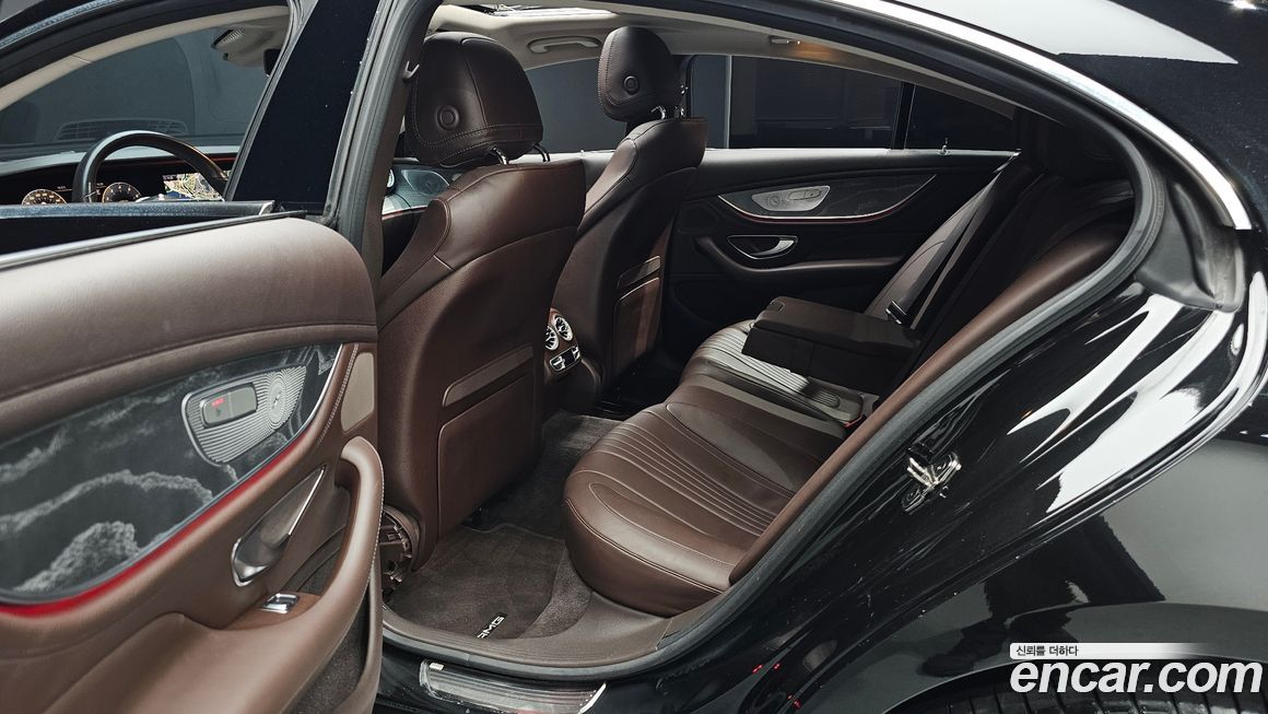 Mercedes-Benz CLS-Class 2020