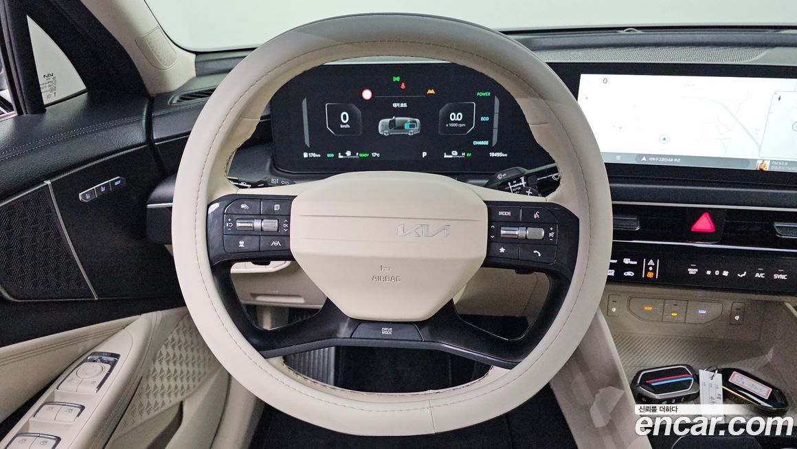 Kia K8 2025
