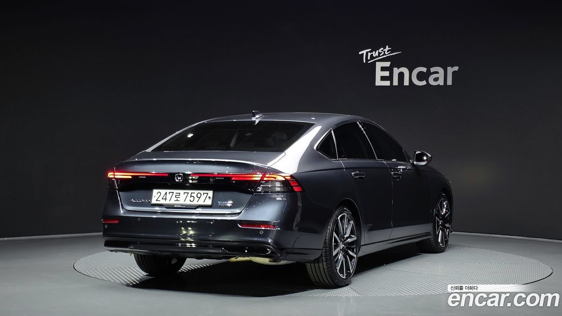 Honda Accord 2023