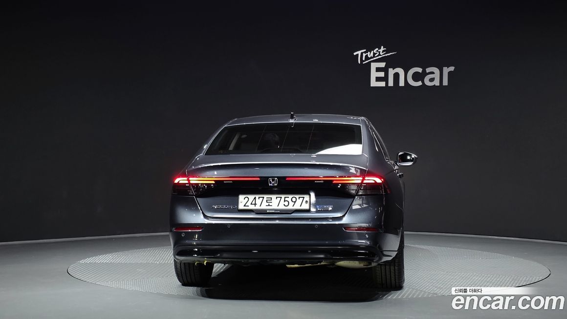 Honda Accord 2023