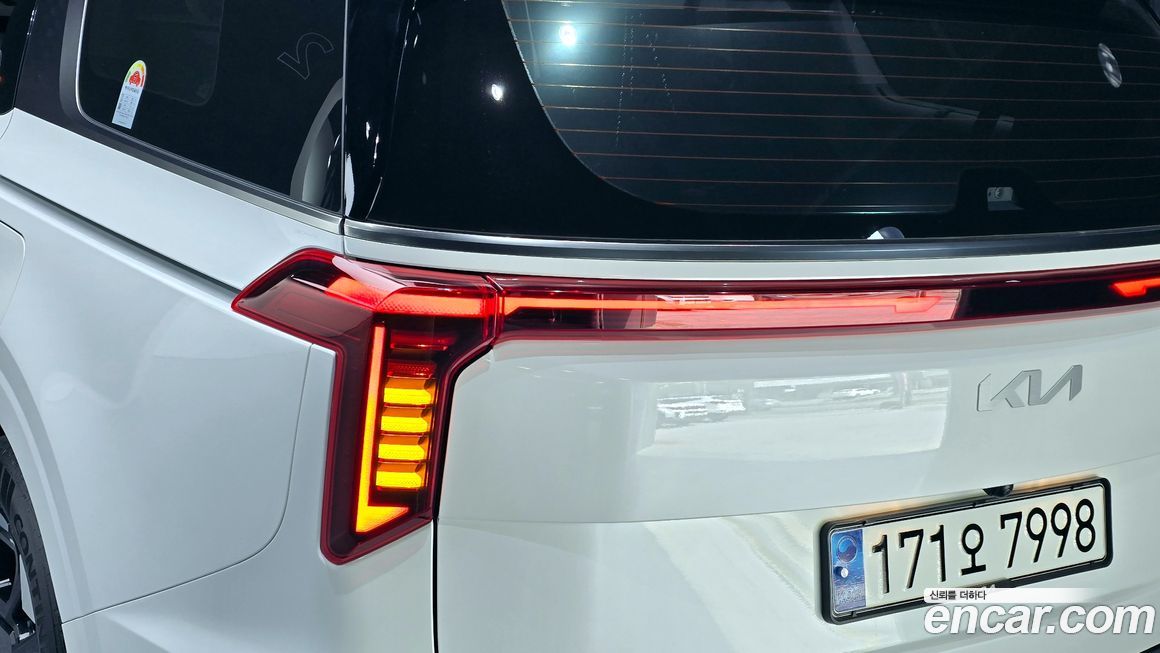 Kia Canival 2025