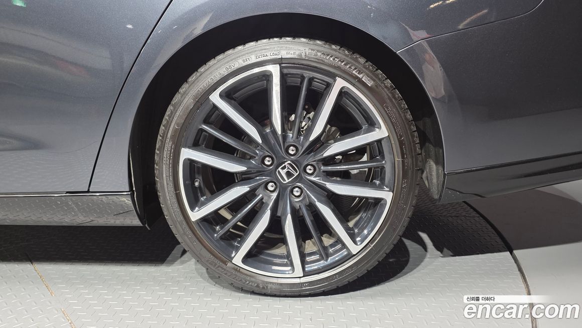 Honda Accord 2023