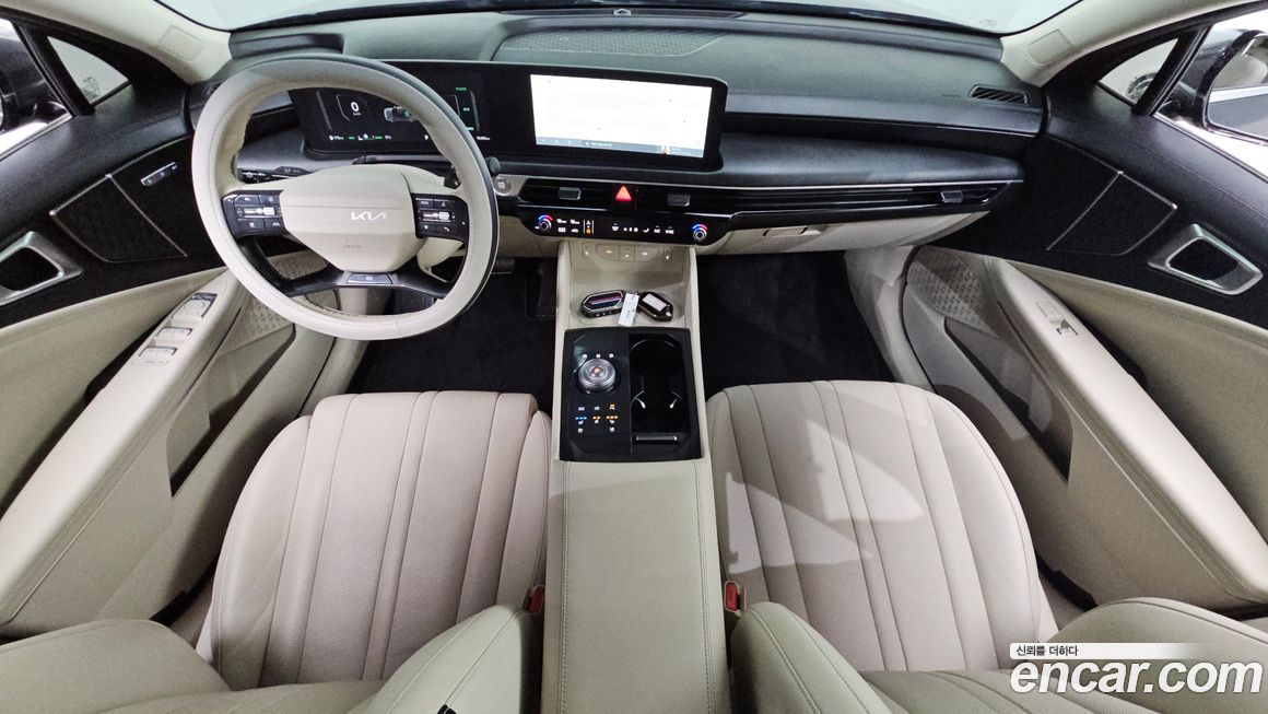 Kia K8 2025