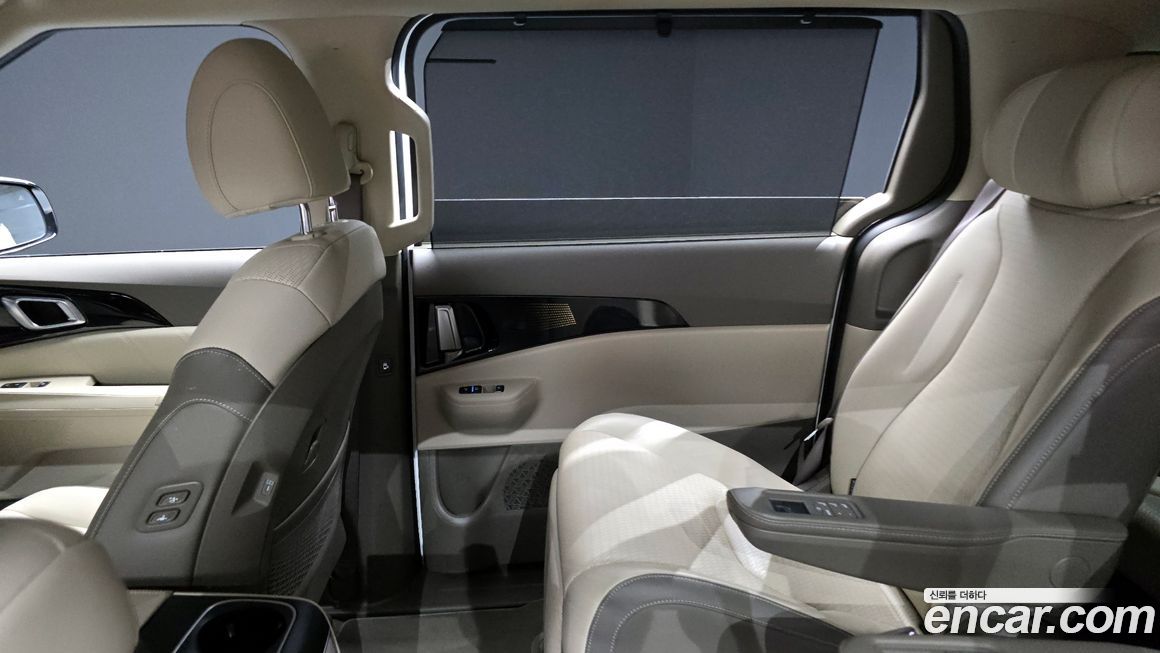 Kia Canival 2025