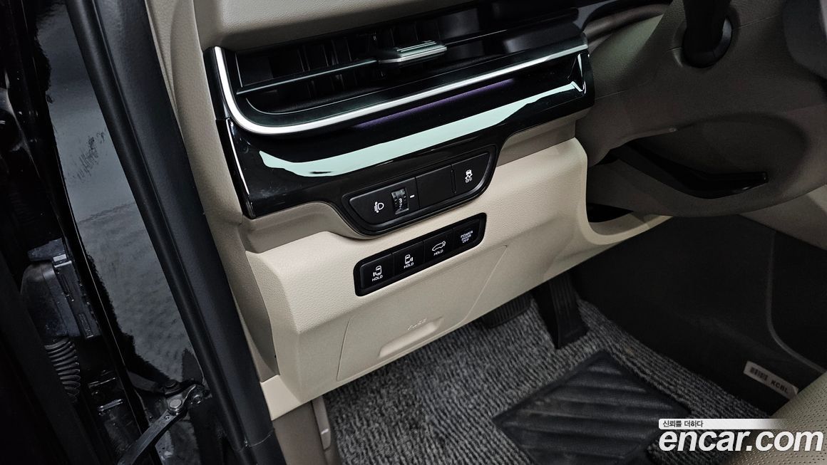 Kia Canival 2024