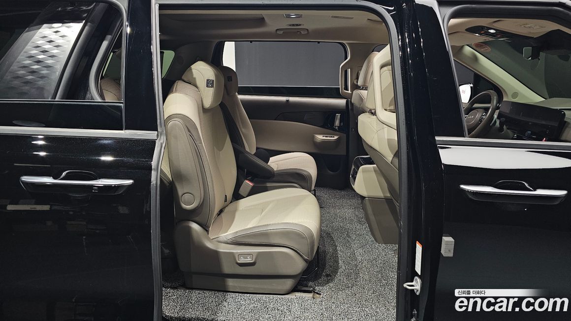 Kia Canival 2024