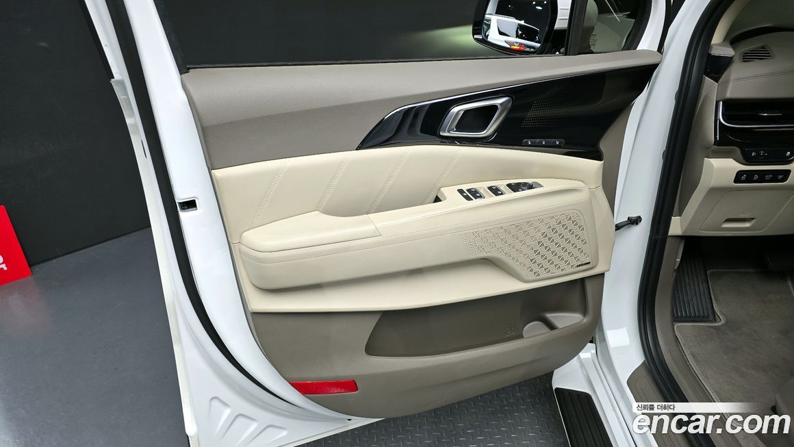 Kia Canival 2025