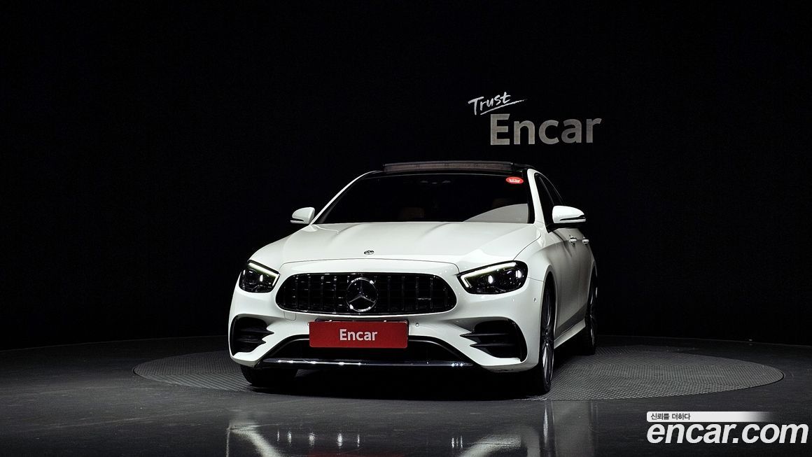 Mercedes-Benz E-Class 2021