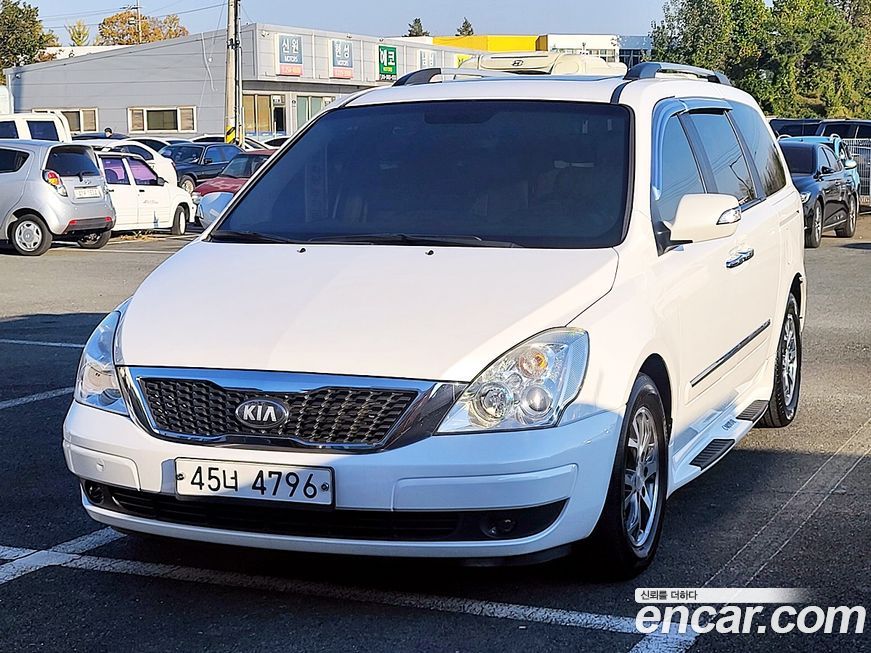 Kia Canival 2013