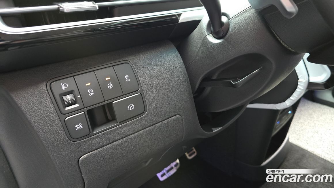 Hyundai Staria 2025