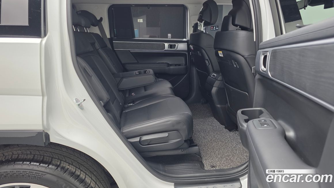 Hyundai Santafe 2025