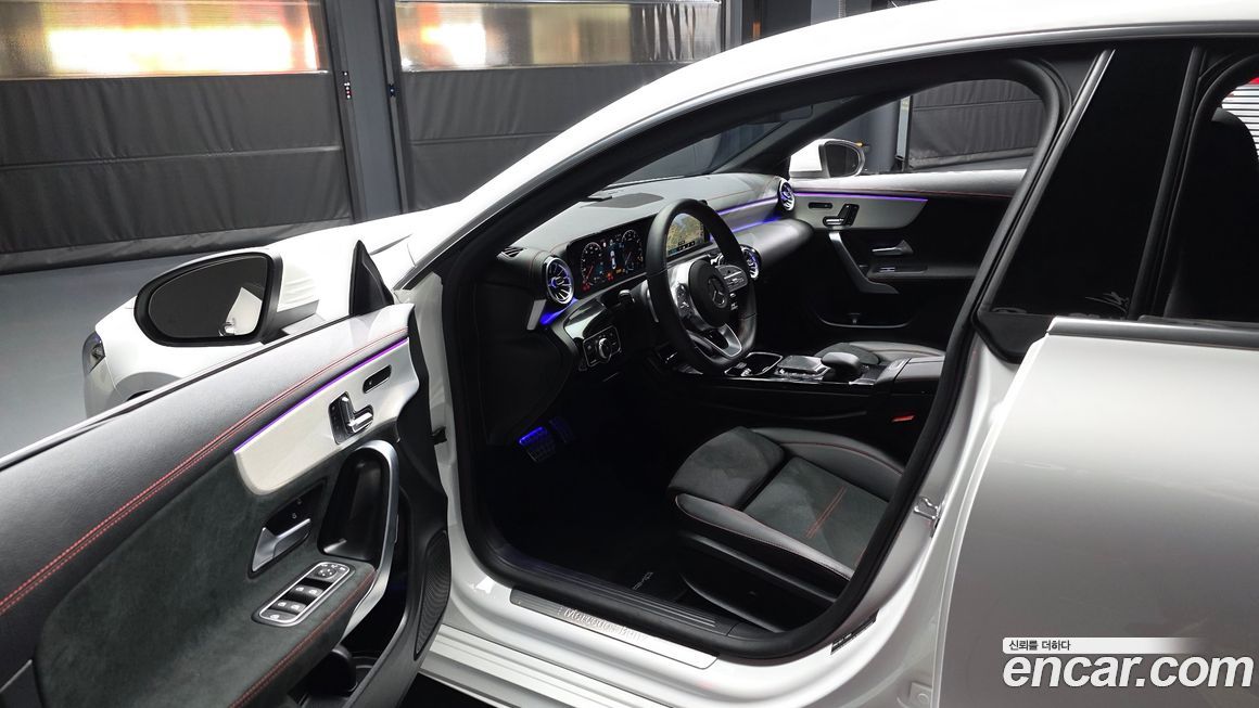 Mercedes-Benz CLA-Class 2023