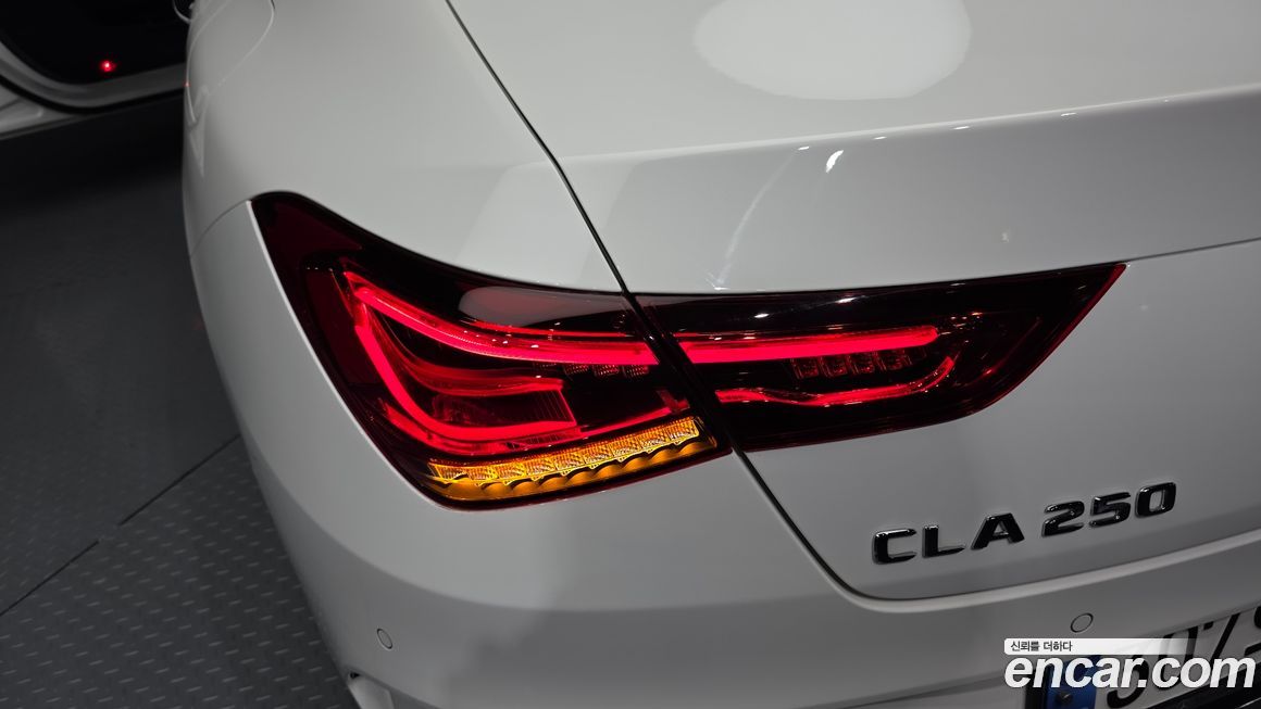 Mercedes-Benz CLA-Class 2023