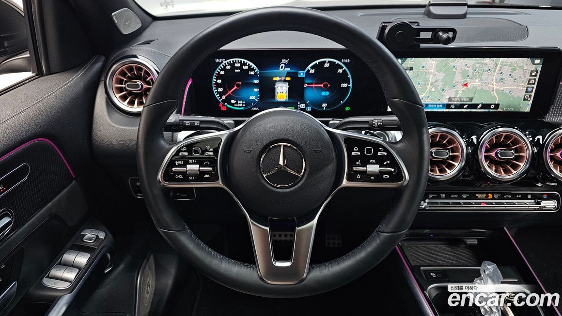 Mercedes-Benz EQB 2023