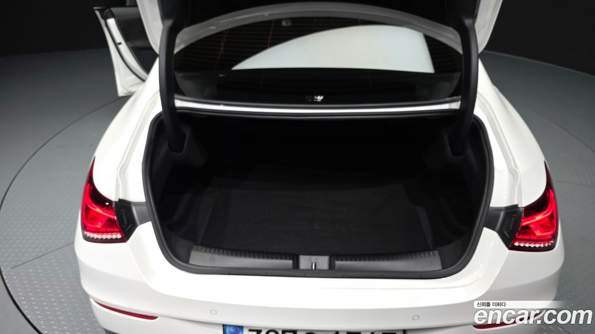 Mercedes-Benz CLA-Class 2023