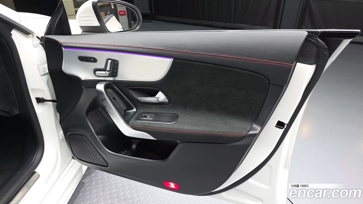 Mercedes-Benz CLA-Class 2023