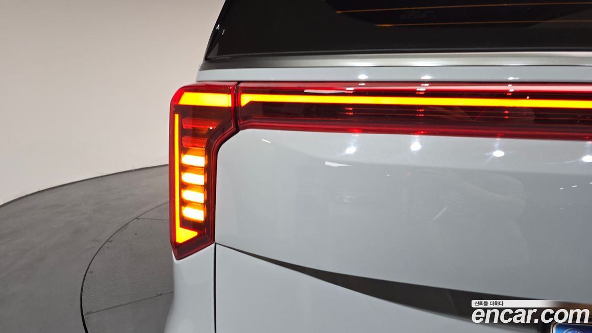 Kia Canival 2025