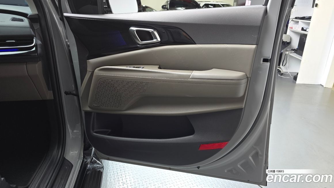 Kia Canival 2025