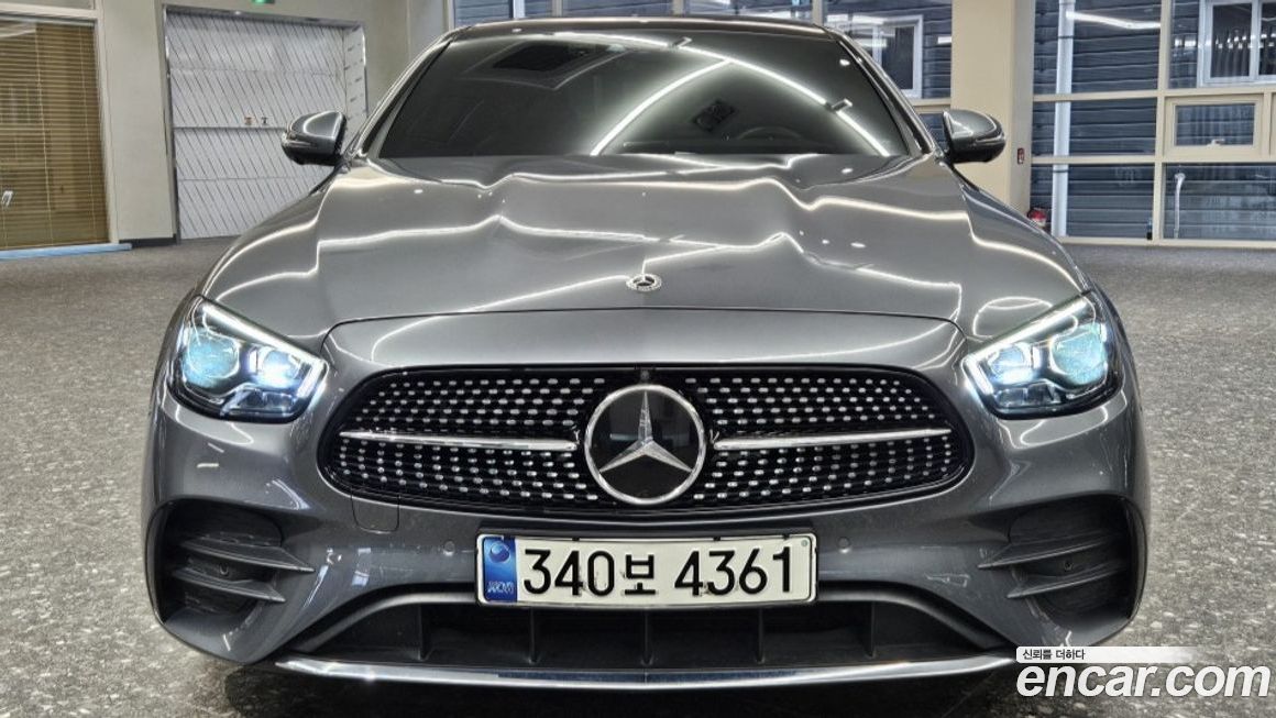 Mercedes-Benz E-Class 2021