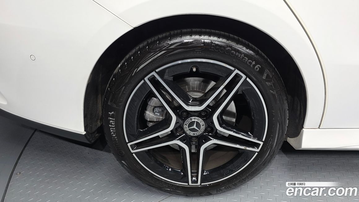 Mercedes-Benz CLA-Class 2023