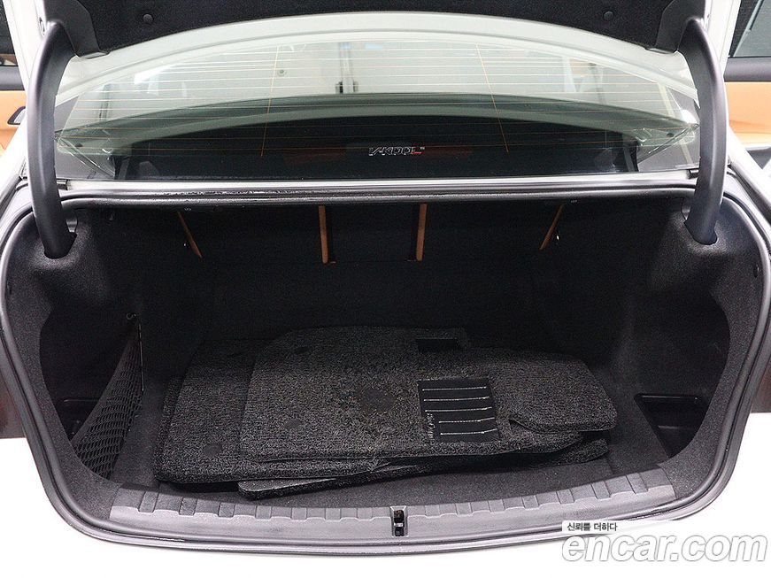 BMW 3-Series 2023