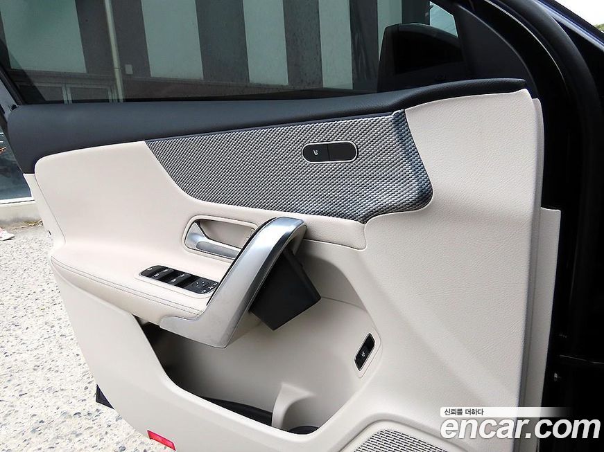 Mercedes-Benz A-Class 2022