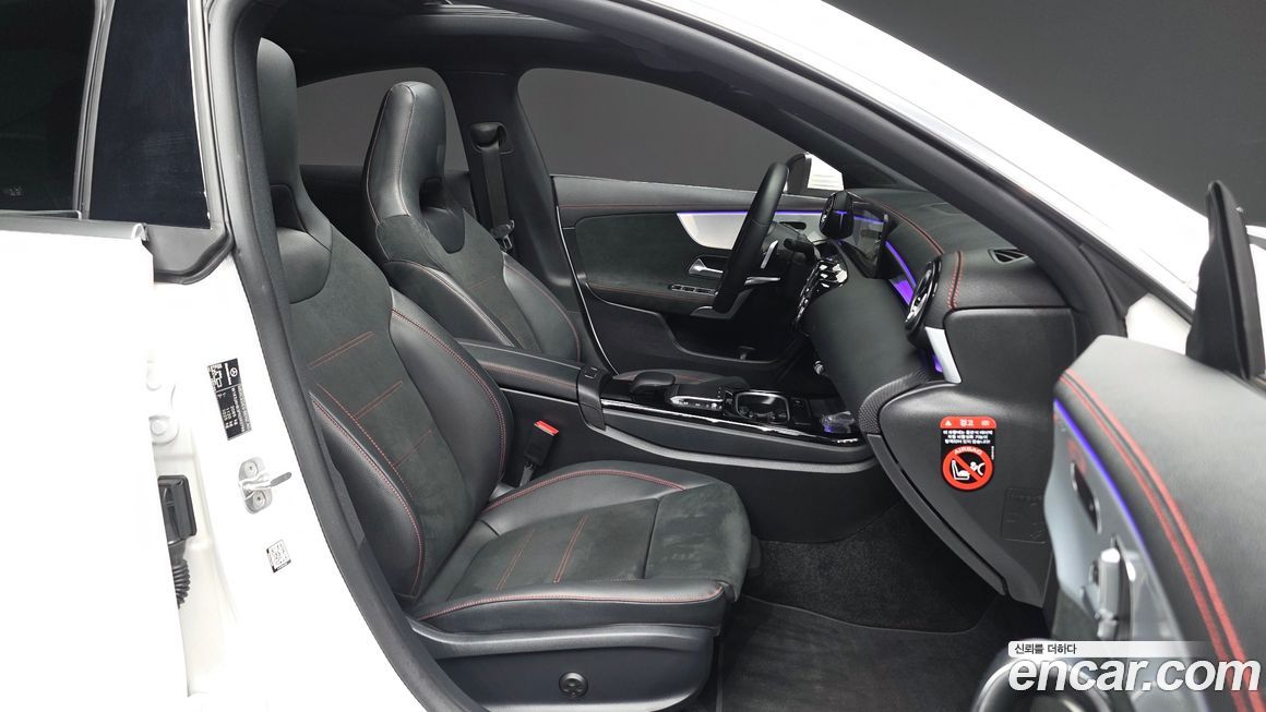 Mercedes-Benz CLA-Class 2023