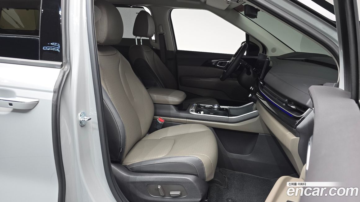 Kia Canival 2025