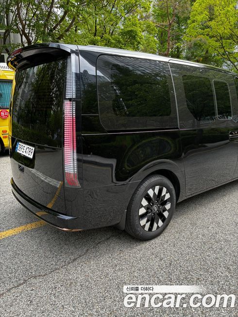Hyundai Staria 2025