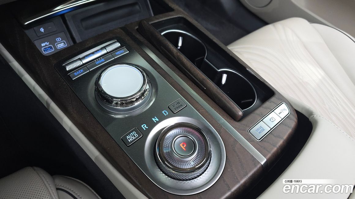 Genesis G80 2023