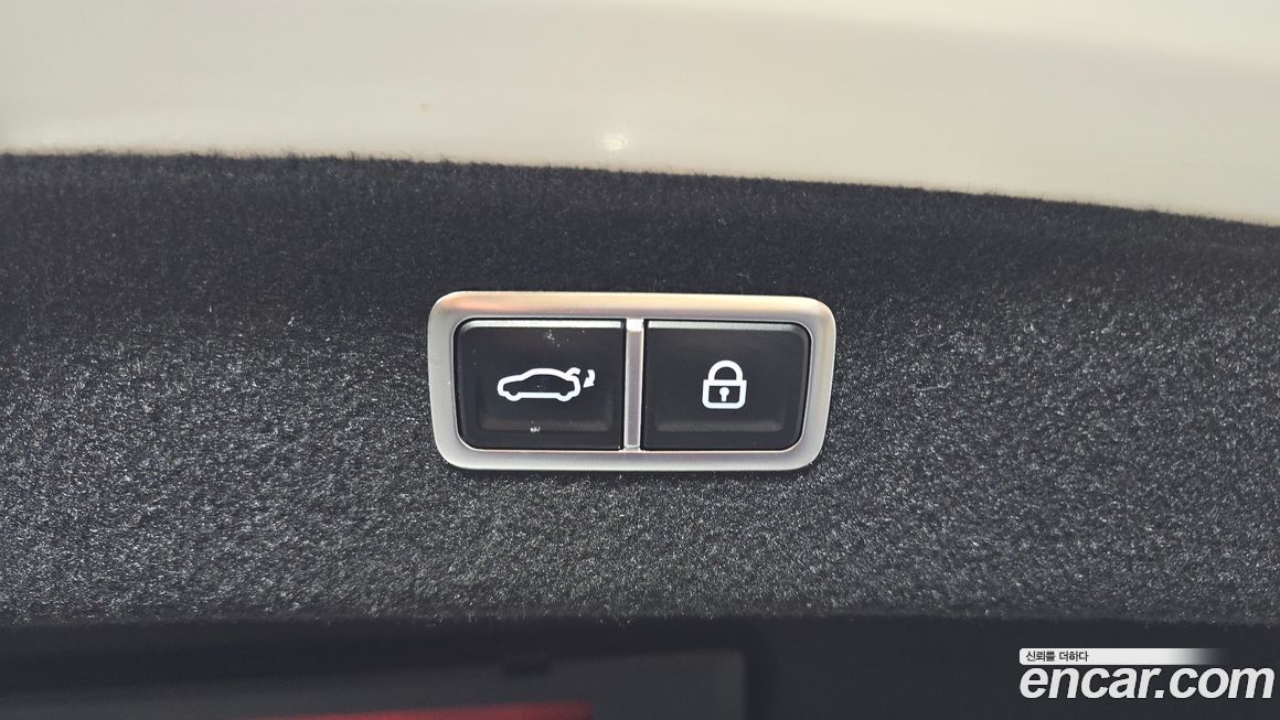 Genesis G80 2023