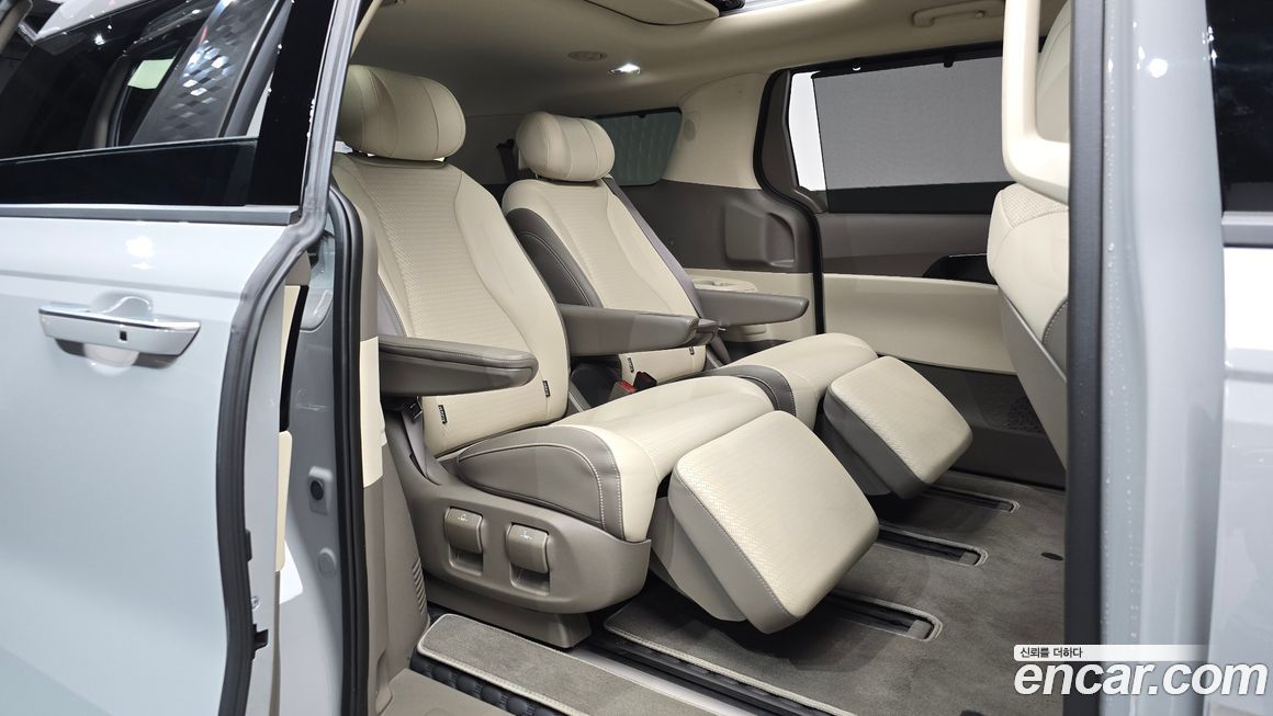 Kia Canival 2024