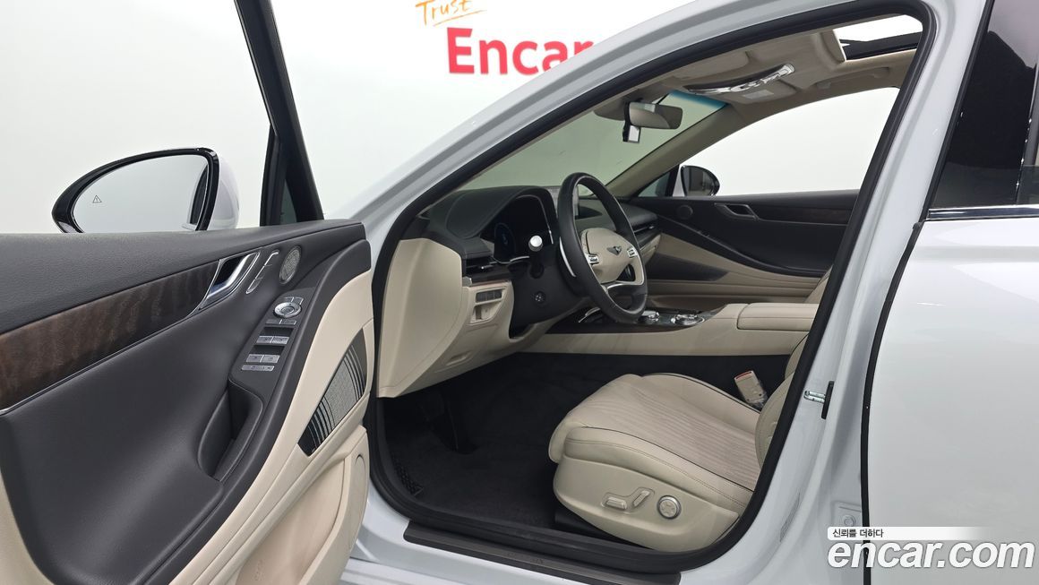 Genesis G80 2023