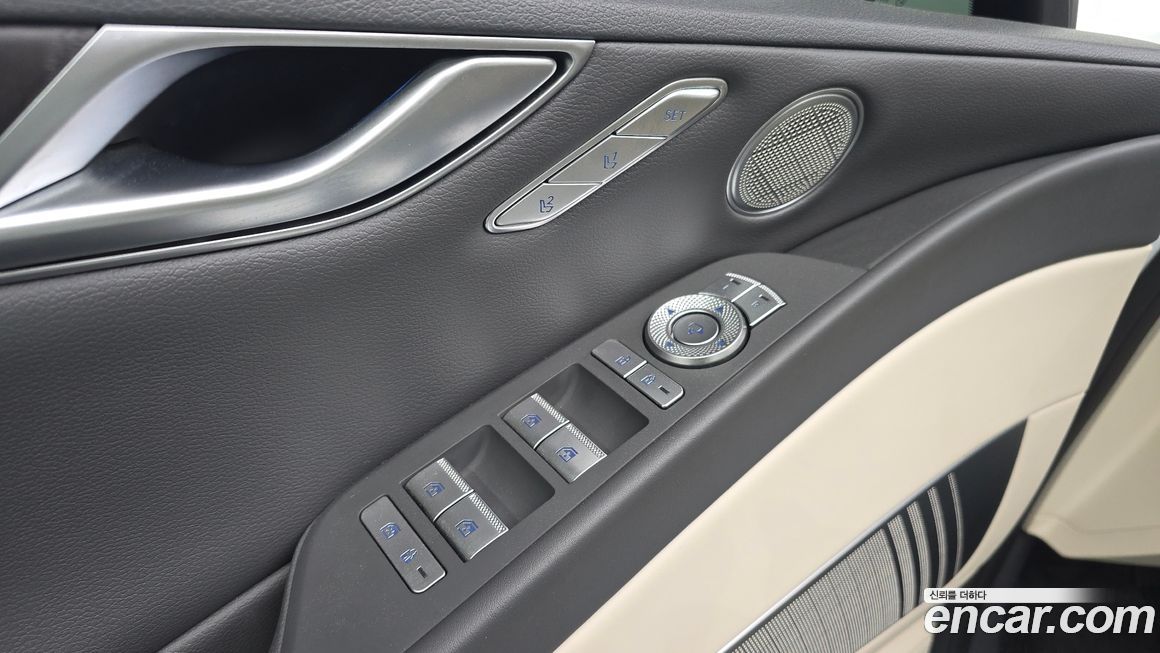 Genesis G80 2023