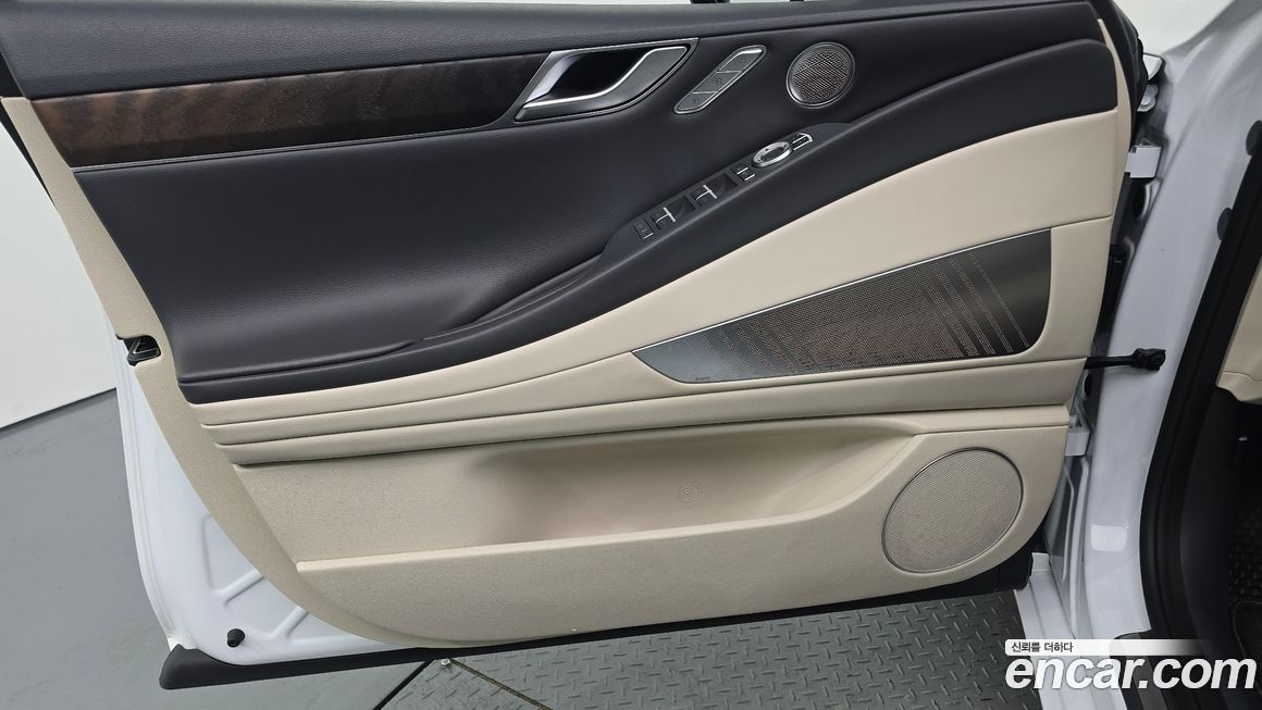 Genesis G80 2023
