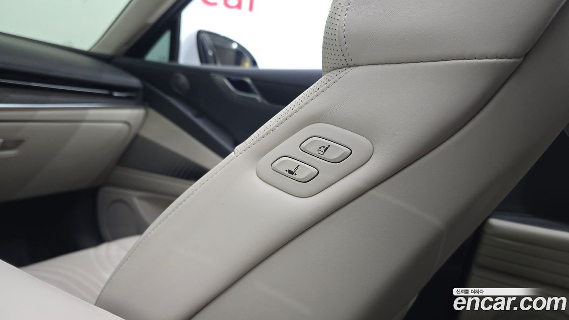 Genesis G80 2023