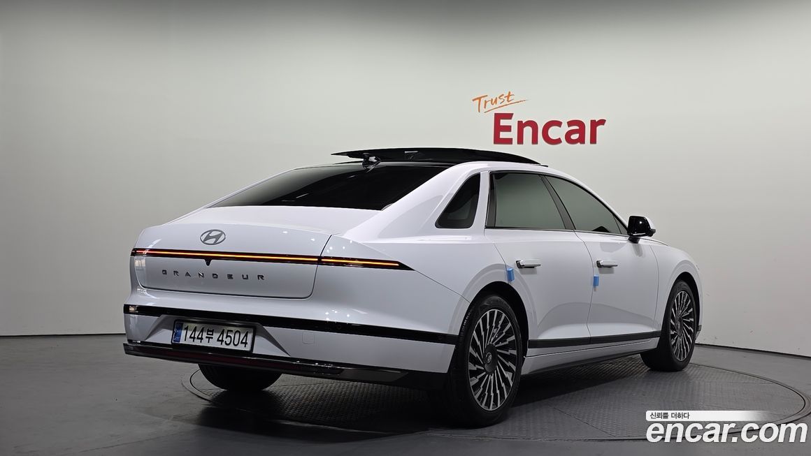 Hyundai Grandeur 2024