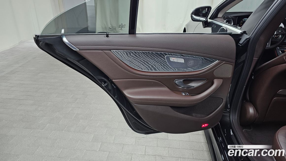 Mercedes-Benz CLS-Class 2021