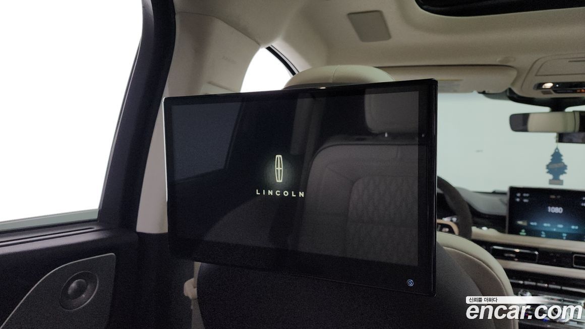 Lincoln Aviator 2021