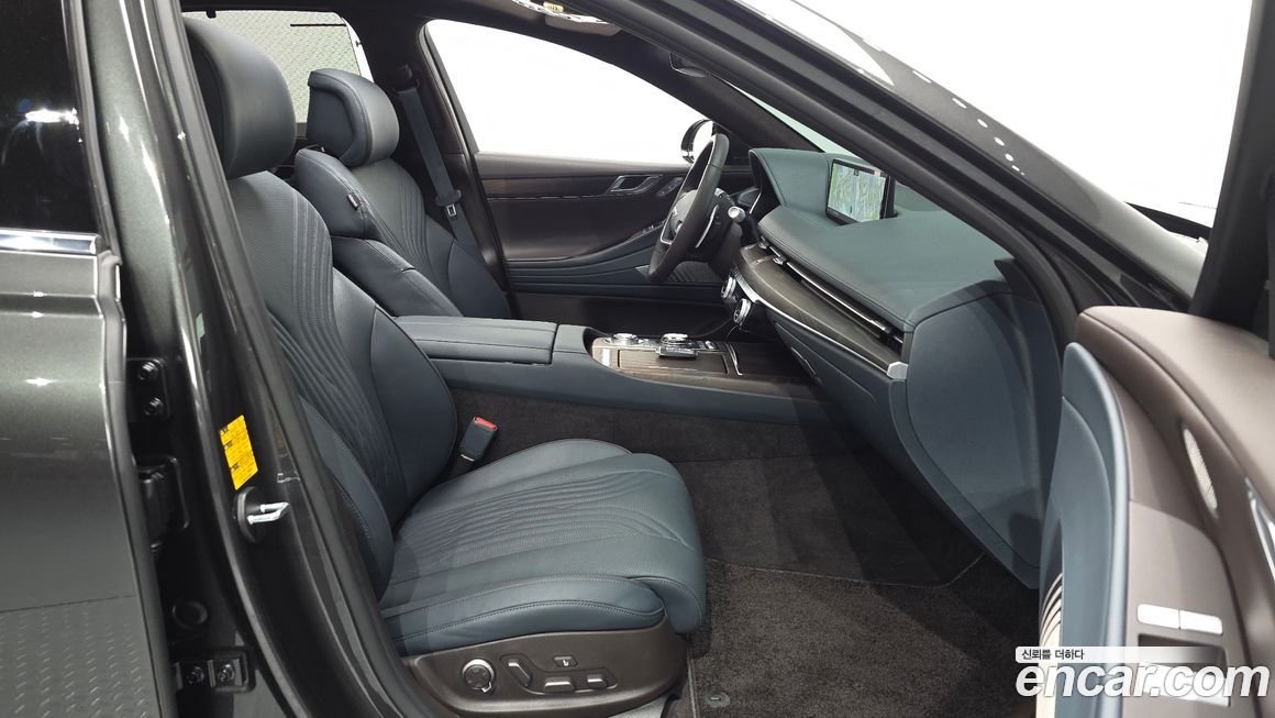 Genesis G80 2023
