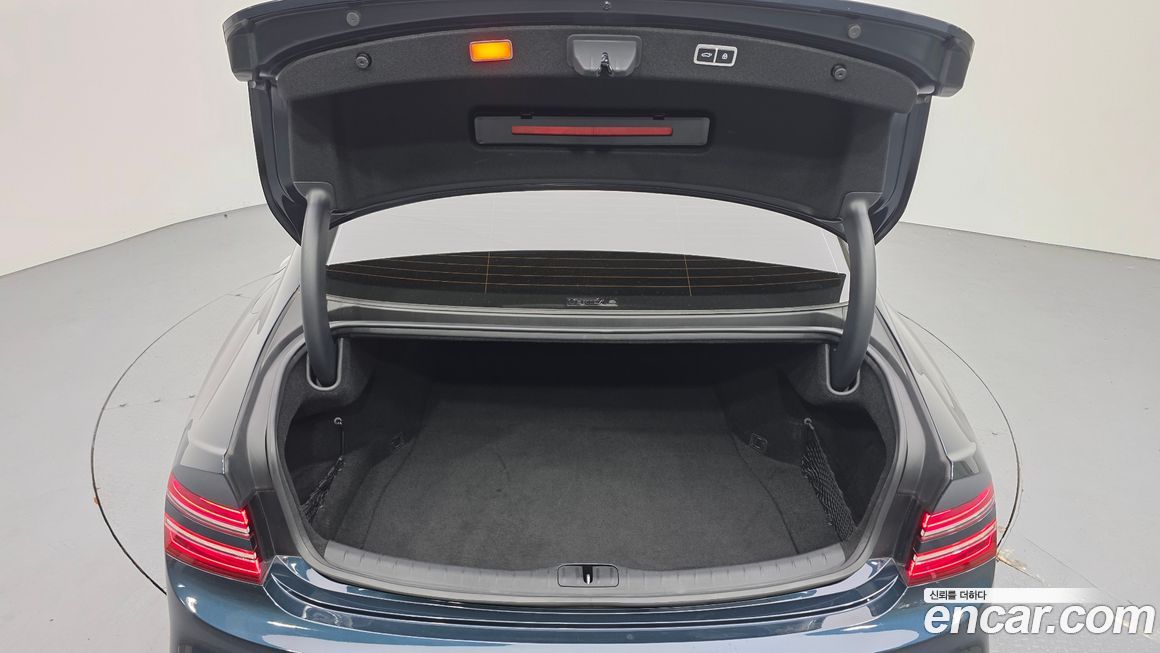 Genesis G80 2025