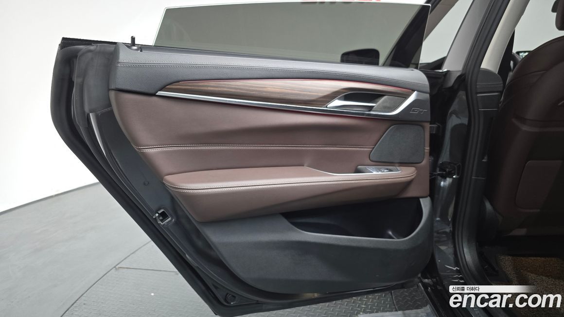 BMW Gran Turismo 2023