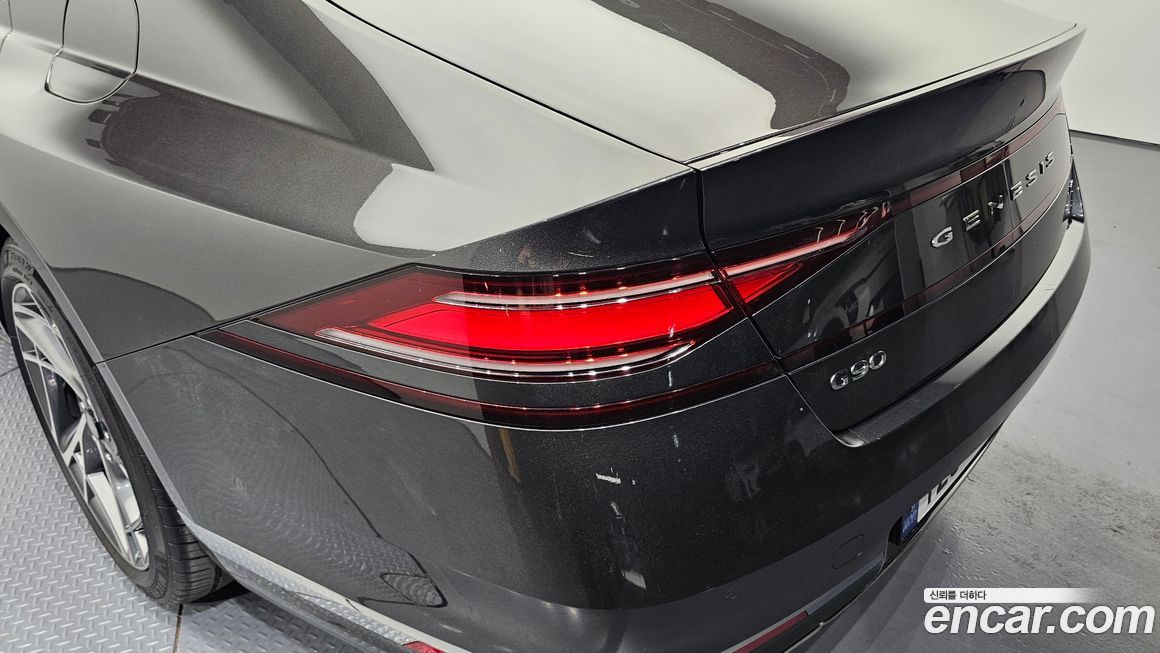 Genesis G90 2023