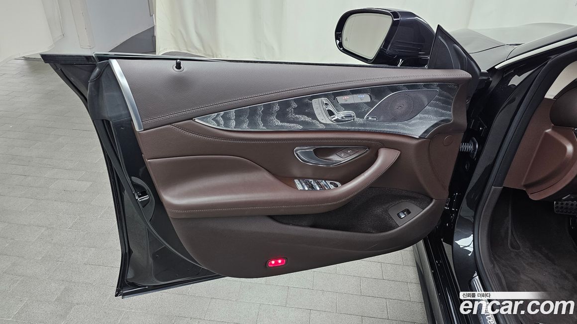 Mercedes-Benz CLS-Class 2021