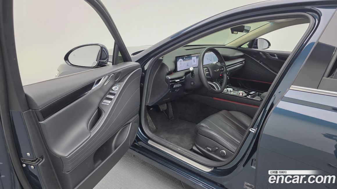 Genesis G80 2025