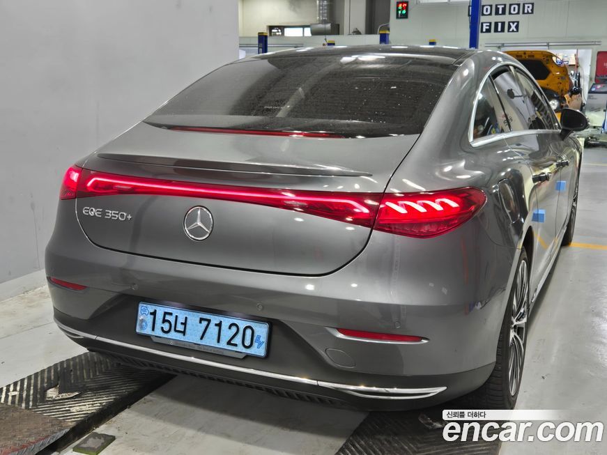 Mercedes-Benz EQE 2023