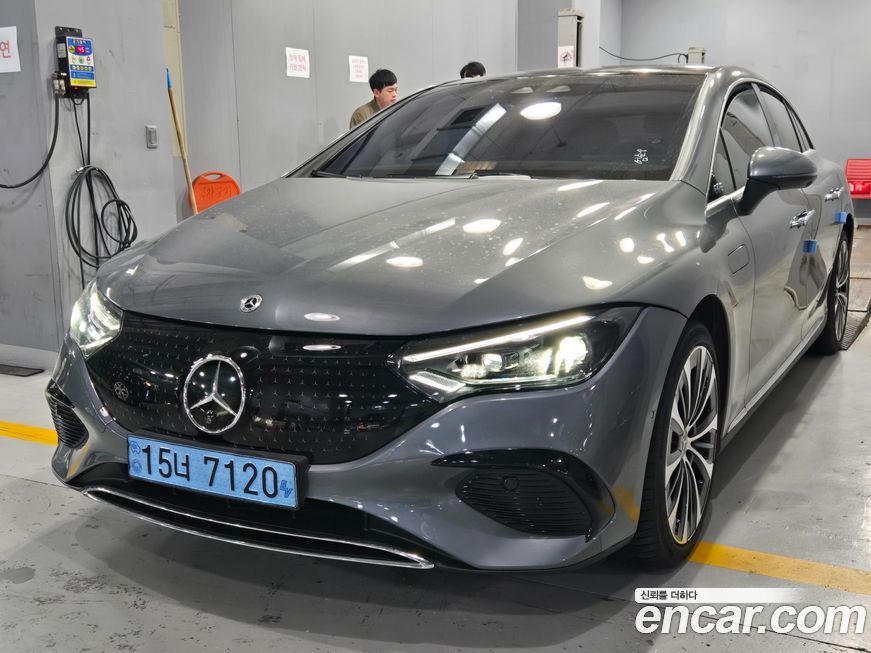 Mercedes-Benz EQE 2023