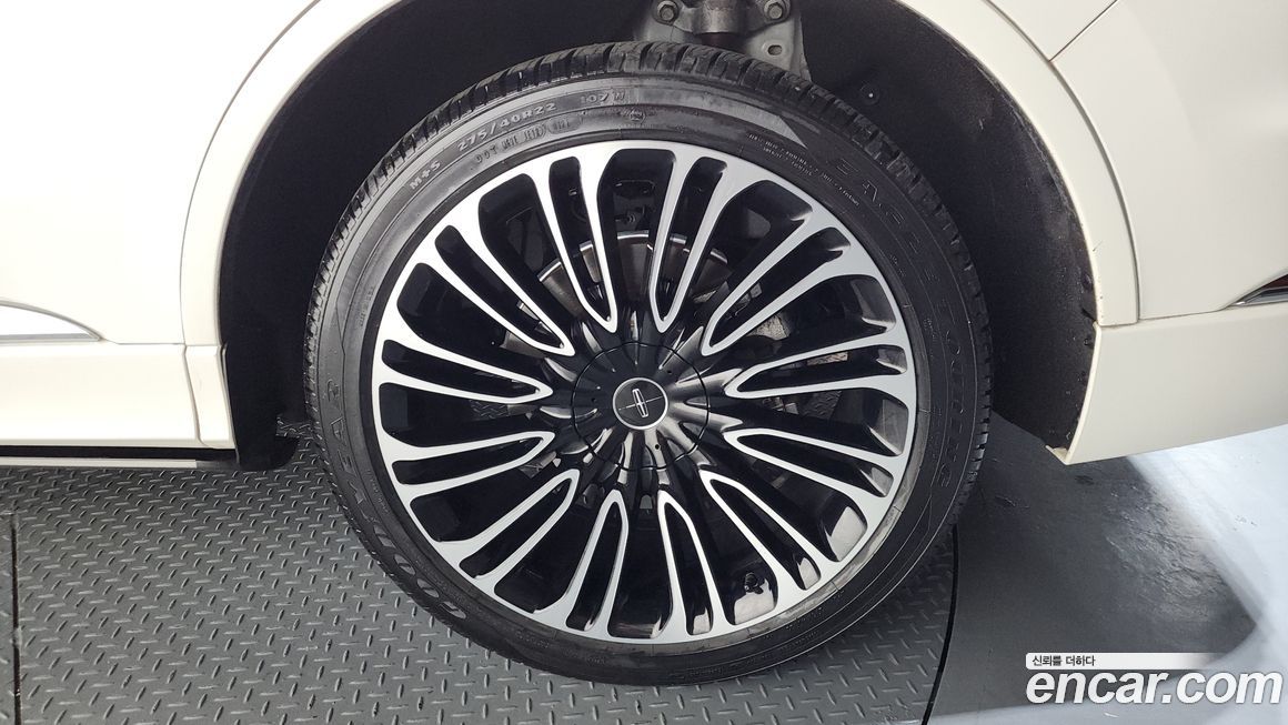 Lincoln Aviator 2021