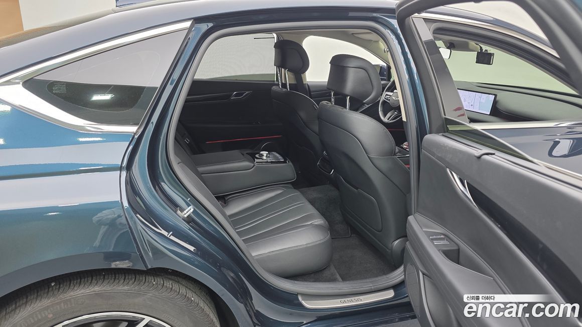 Genesis G80 2025