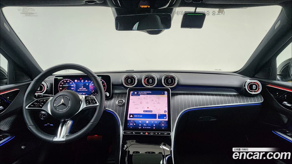 Mercedes-Benz C-Class 2025